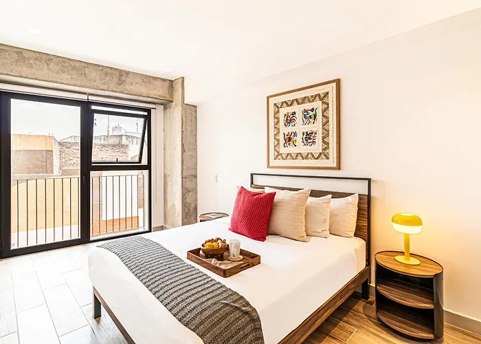Kukun Reforma & Downtown Aparthotel
