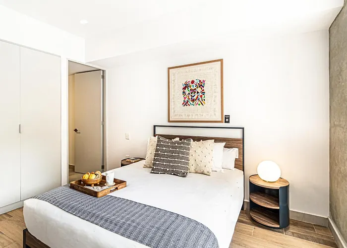 Aparthotel Kukun Reforma & Downtown